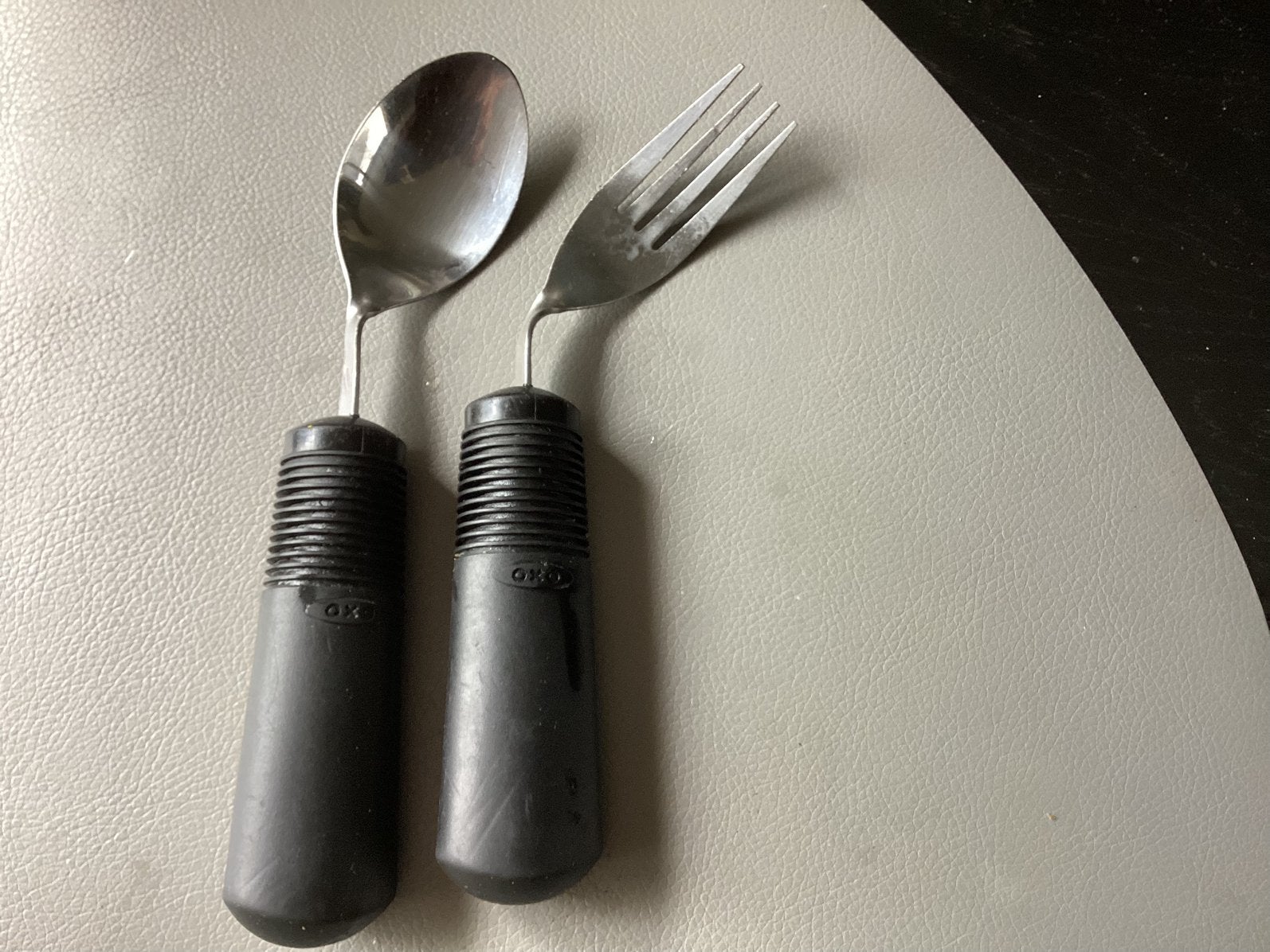 OXO Good Grips buigbaar aangepast bestek vork en lepel, Ophalen of Verzenden, Zo goed als nieuw, Rvs of Chroom