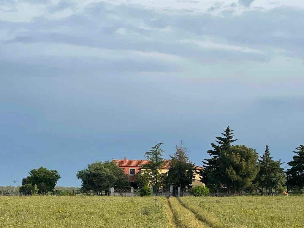 Extremadura, Spanje: Statig landhuis op ruim terrein te koop, Huizen en Kamers, Spanje, 275 m², Woonhuis, Salvatierra de Santigo, Cáceres, Extremadura