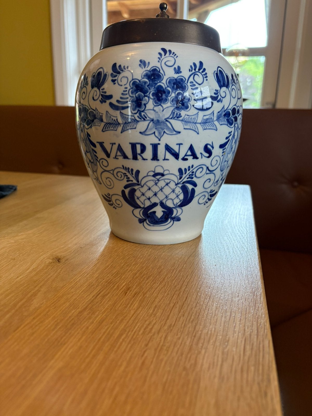 Antieke VARINAS tabakpot, Ophalen