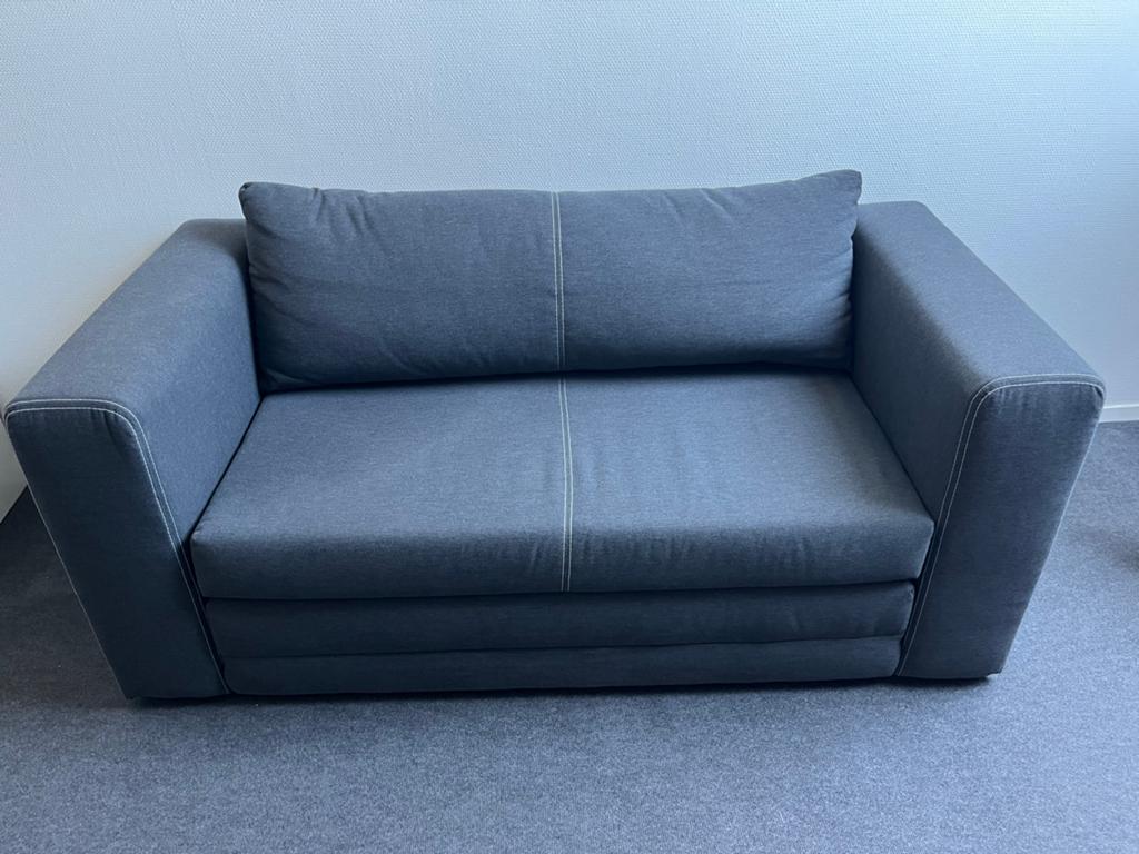 IKEA ASKEBY 2-zits slaapbank antraciet/donkergrijs. z.g.a.n., Tweepersoons, Zo goed als nieuw, Overige maten, Grijs