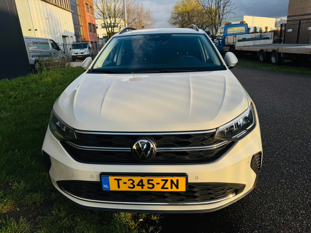 Volkswagen Taigo 1.0 TSI 110pk Dsg-7 2023 Grijs, Auto's, Volkswagen, Stof, 620 kg, Origineel Nederlands, Taigo