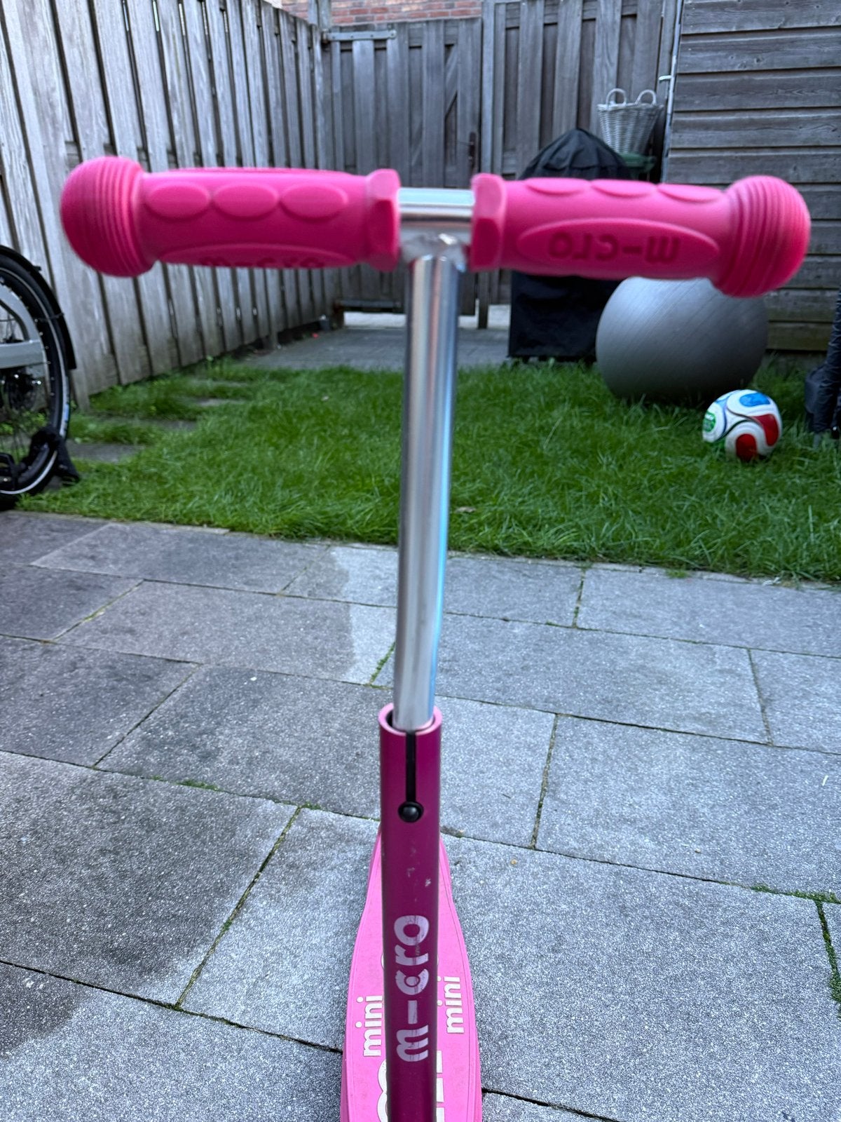 Roze Micro step met kromme, maar werkende hoogteverstelling, Ophalen, Gebruikt, Gewone step