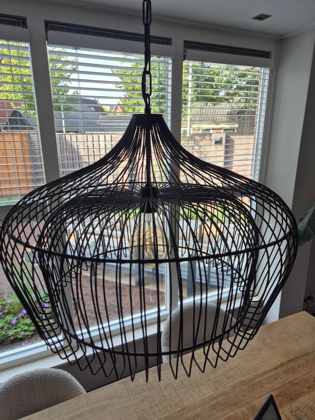 Zwarte metalen hanglamp, 60 cm breed, 40 cm hoog, Ophalen, Modern, Industrieel, E27 (groot), Zo goed als nieuw