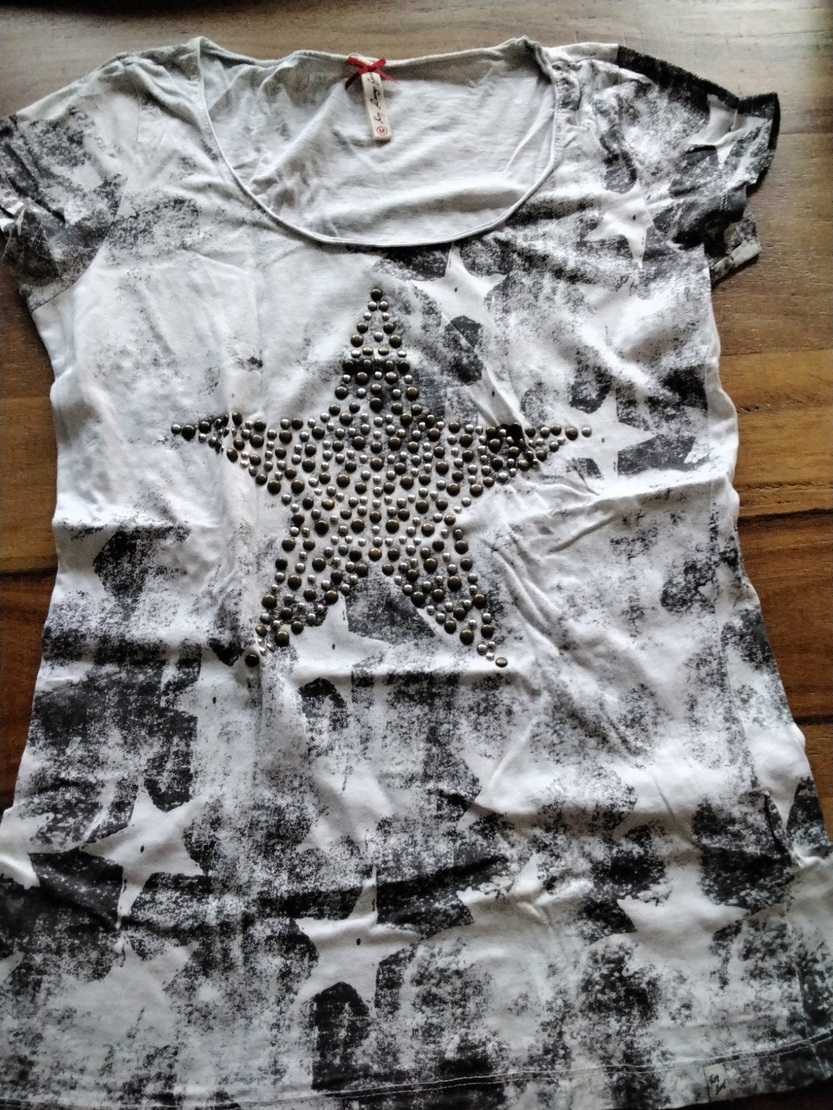 Key Largo T-shirt met ster en studs, maat M, nieuw, Kleding | Dames, Maat 38/40 (M), Wit, Nieuw, Ophalen of Verzenden