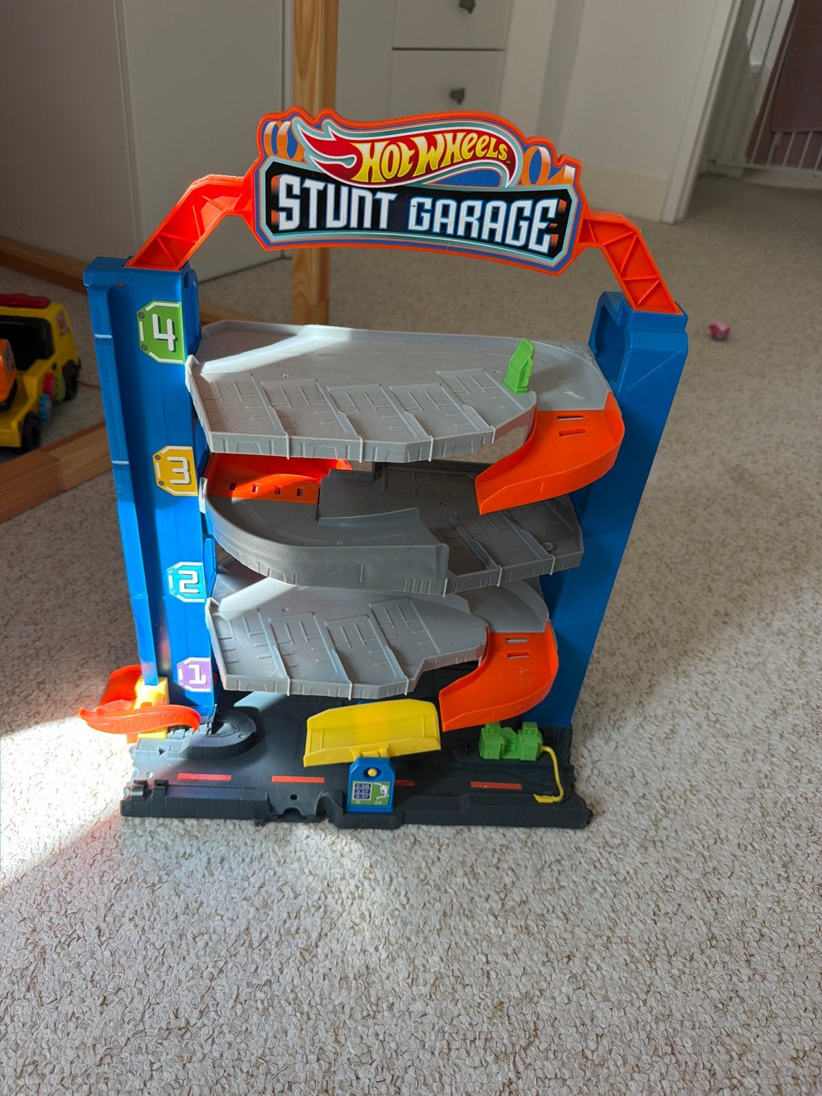 Hot Wheels Stunt Garage - Zo goed als nieuw, Ophalen of Verzenden, Zo goed als nieuw