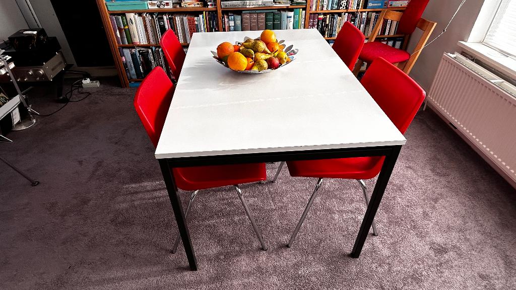 Gispen tafel 3707, Huis en Inrichting, Tafels | Eettafels, Ophalen, Gebruikt, 50 tot 100 cm, Vijf personen of meer