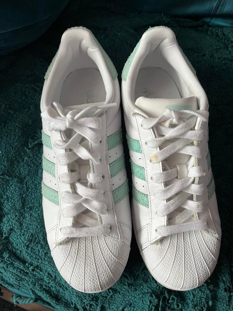 Adidas Superstar Schoenen maat 41 1/3, Ophalen, Zo goed als nieuw, Wit, Sneakers of Gympen