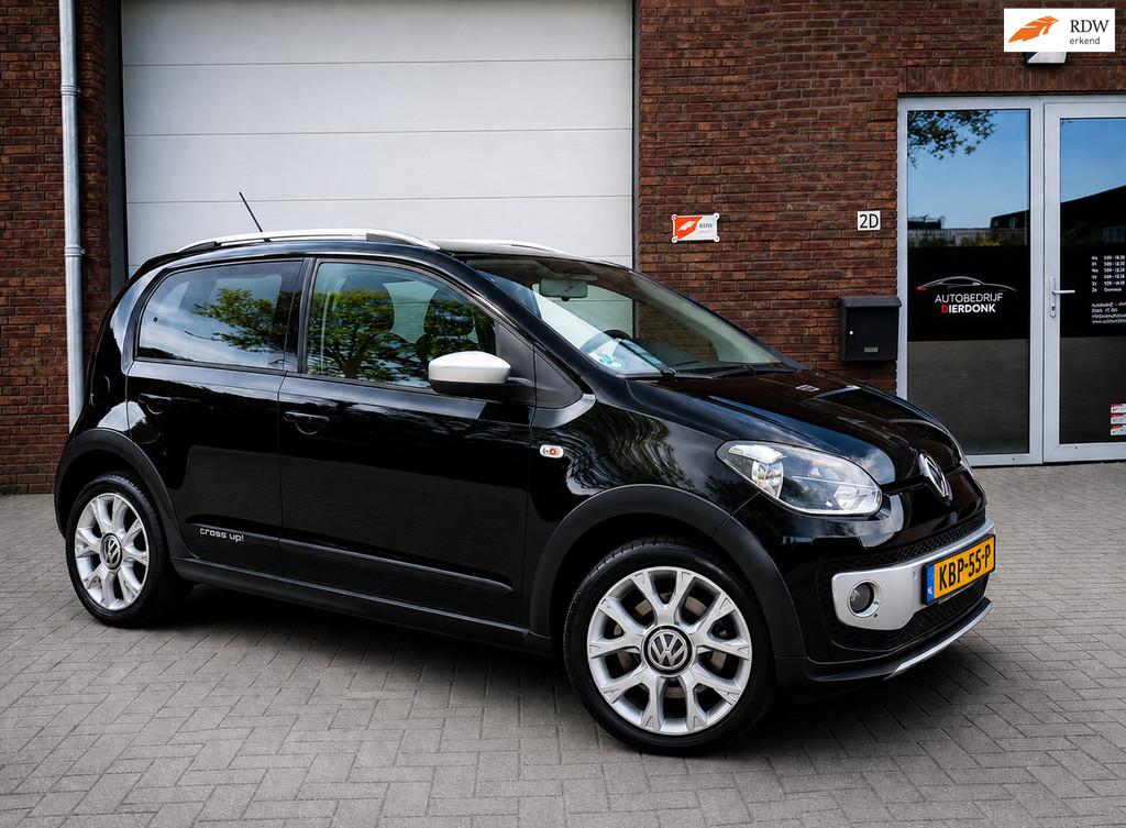 Volkswagen Up! 1.0 cross up! BlueMotion|AIRCO|CRUISE|NEW APK, Auto's, Volkswagen, Stof, Gebruikt, 4 stoelen, Zwart