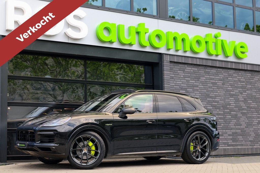 Porsche Cayenne 3.0 E-Hybrid Platinum Edition | PANO | 22 IN, Auto's, Porsche, Automaat, Cayenne, Gebruikt, Beige