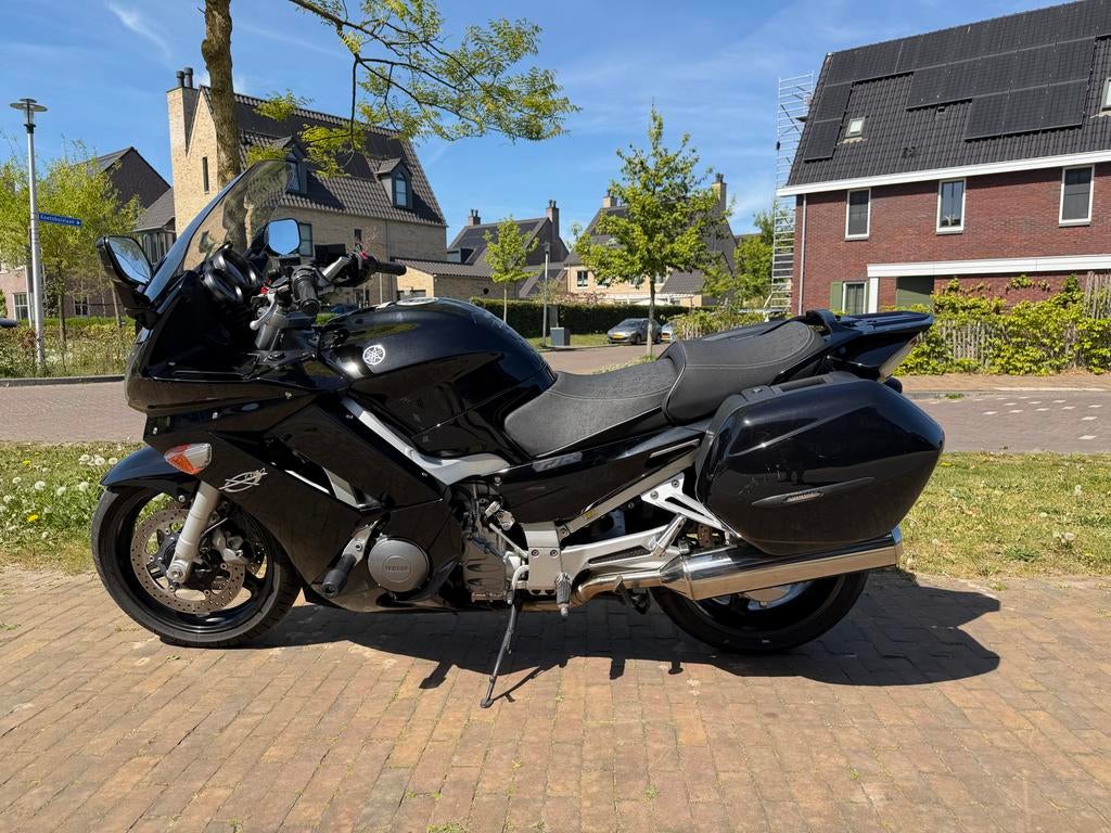 Yamaha FJR1300 Toermotor - voor lange ritten (2010) 51d km, Motoren, Motoren | Yamaha, 4 cilinders, Motorrijbewijs A, Gebruikt