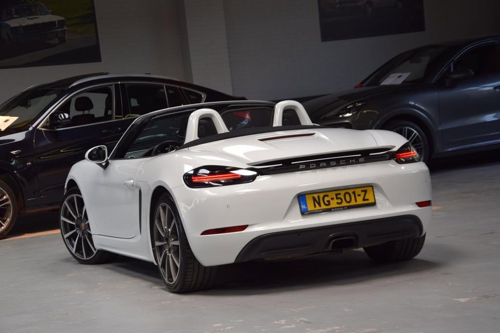 Porsche 718 Boxster 2.0 Leder|Navi|OrgNL|Compleet Dealer ond, Automaat, Achterwielaandrijving, Gebruikt, 4 cilinders