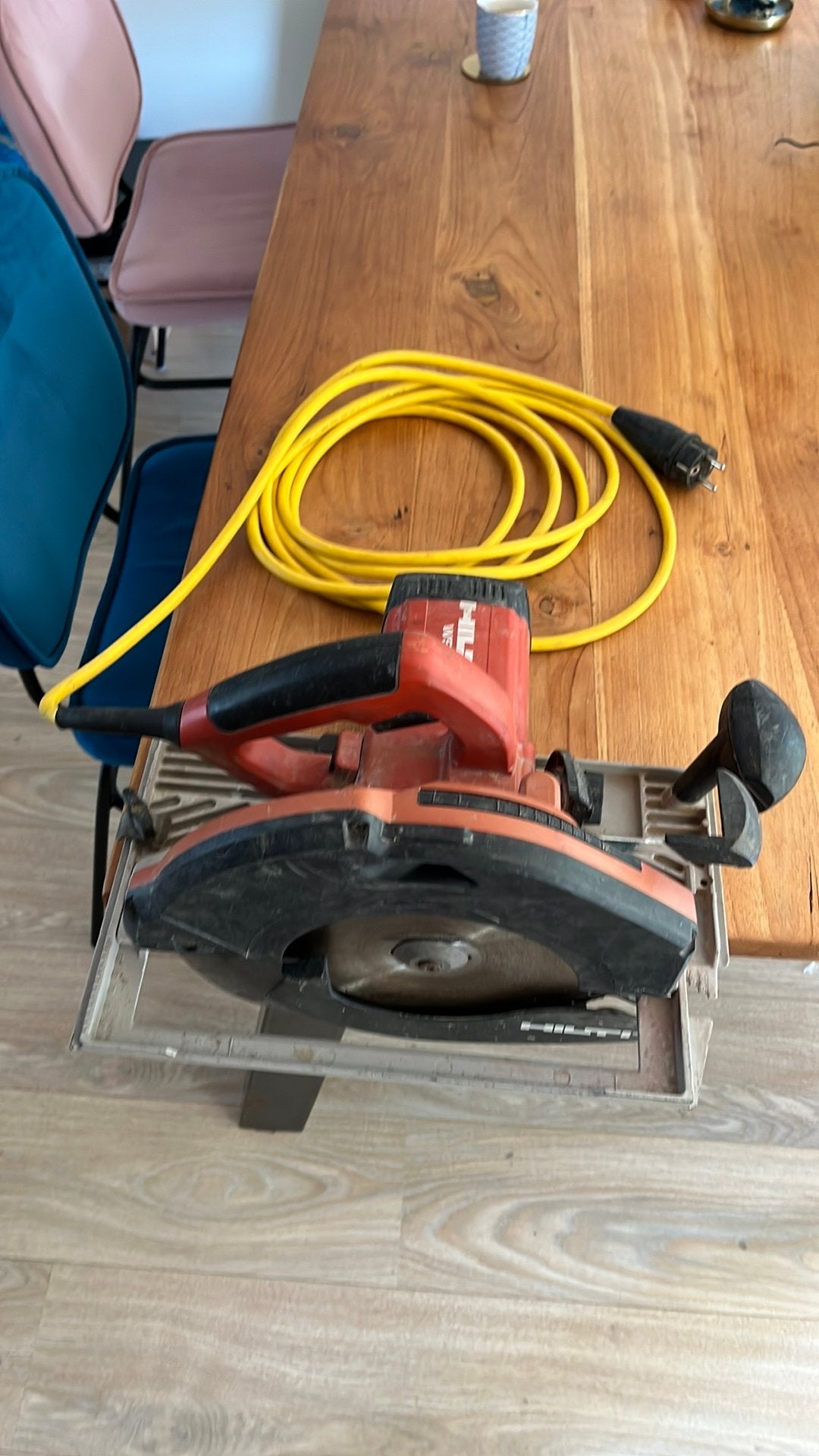 HILTI WSC 85 Cirkelzaag, Doe-het-zelf en Verbouw, Gereedschap | Zaagmachines, Gebruikt, Cirkelzaag, 70 mm of meer, Ophalen of Verzenden