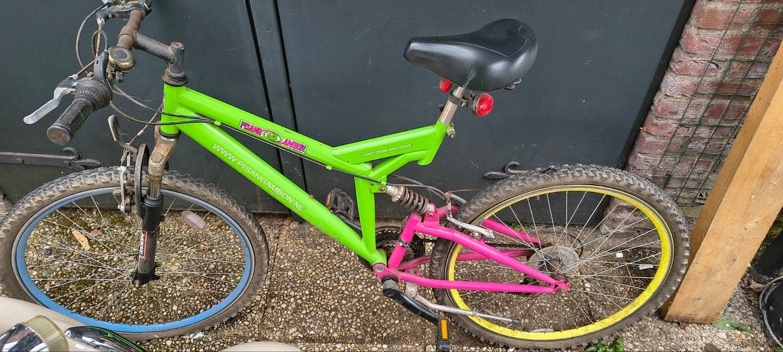 Gebruikte mountainbike van pisang ambon, groen/roze, full su, Overige merken, Gebruikt, 49 tot 53 cm, Ophalen of Verzenden
