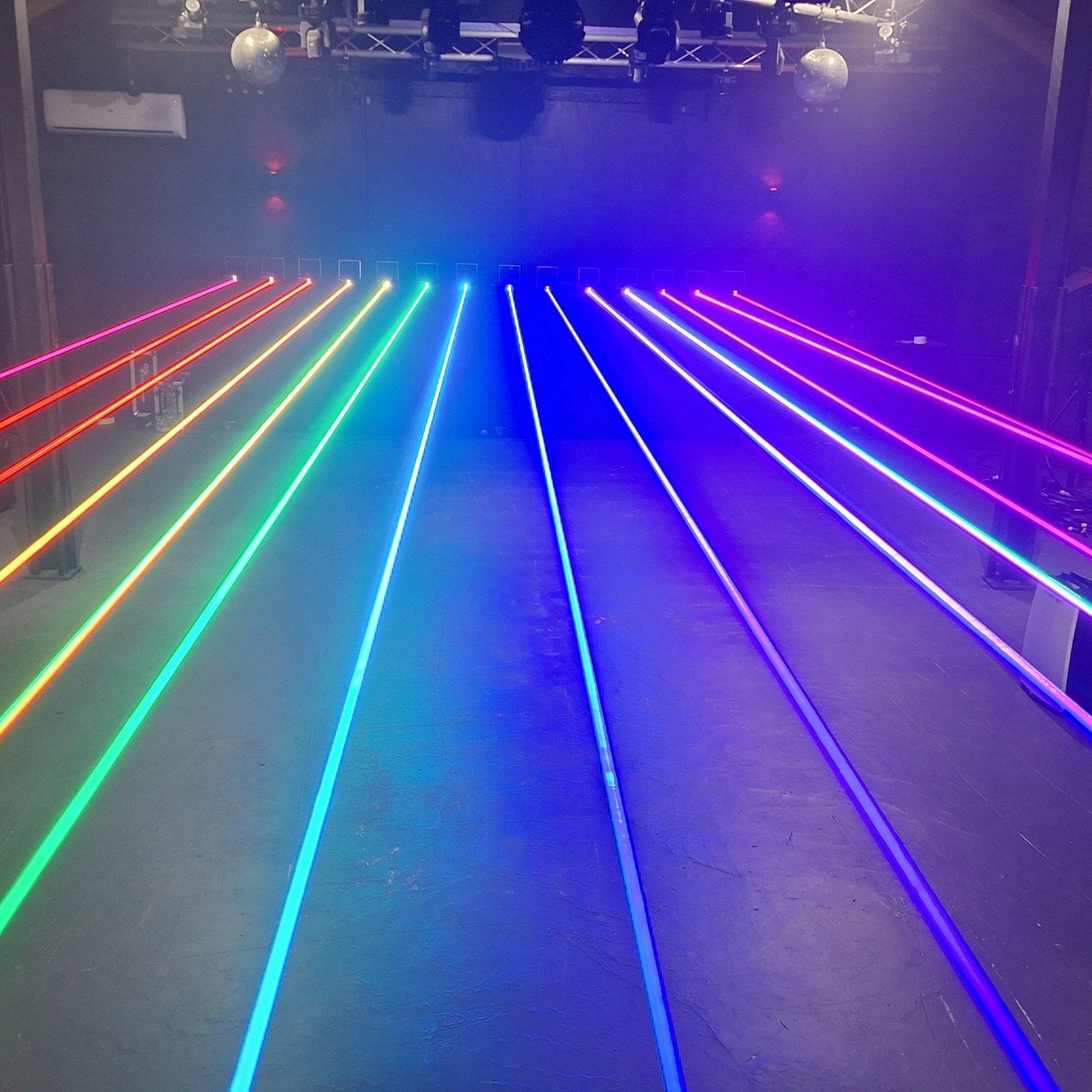 9x 3W rgb single beam, Ophalen of Verzenden