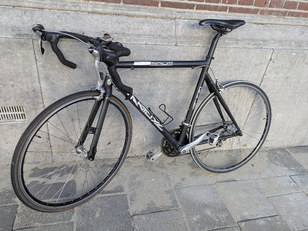 Van Tuyl VT 730 Aluminium racefiets zwart, Fietsen en Brommers, Fietsen | Racefietsen, 28 inch, Gebruikt, Aluminium, 15 tot 20 versnellingen