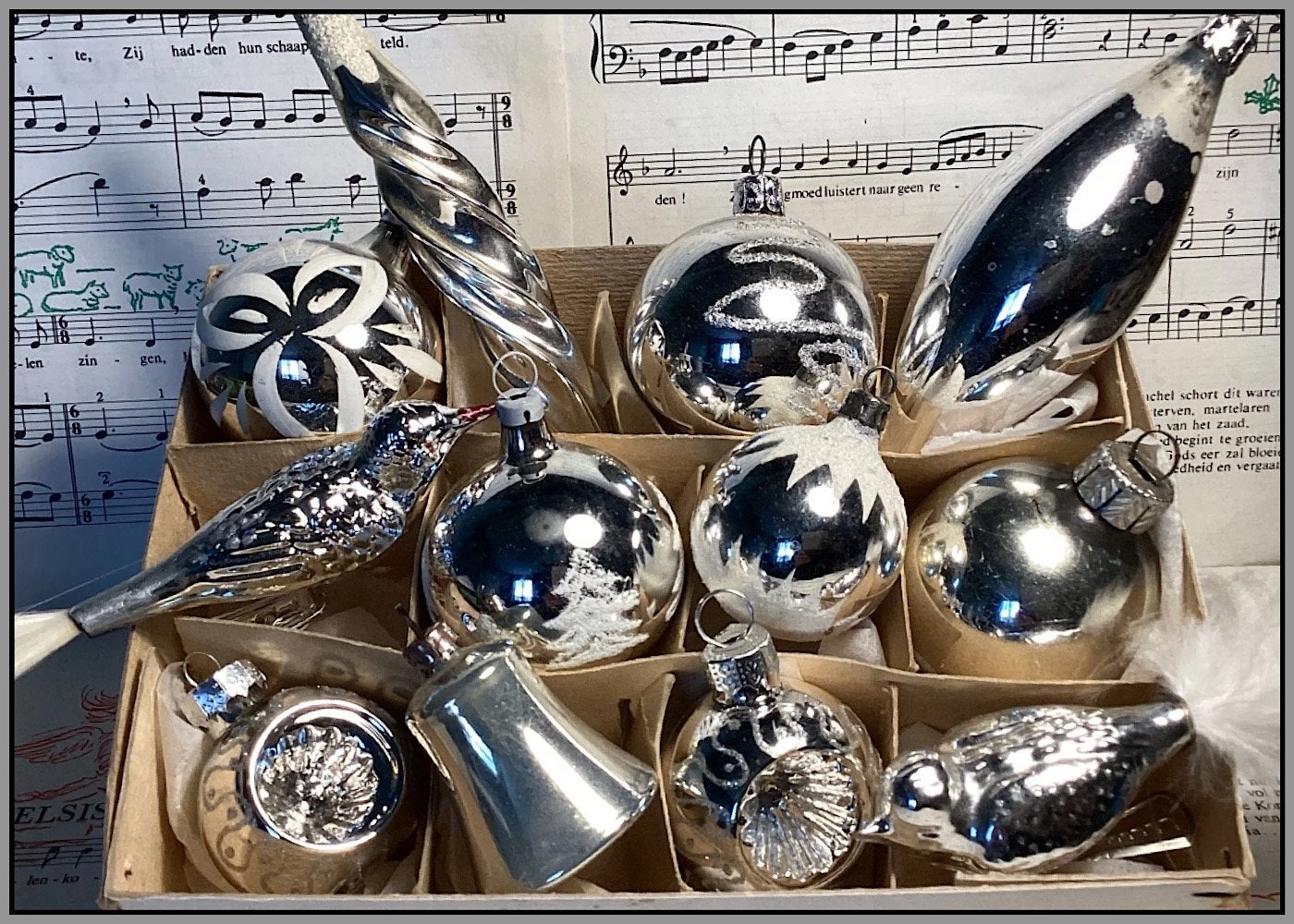 12 stuks oude kerstbalfiguren voor 25,00, Diversen, Ophalen of Verzenden, Gebruikt