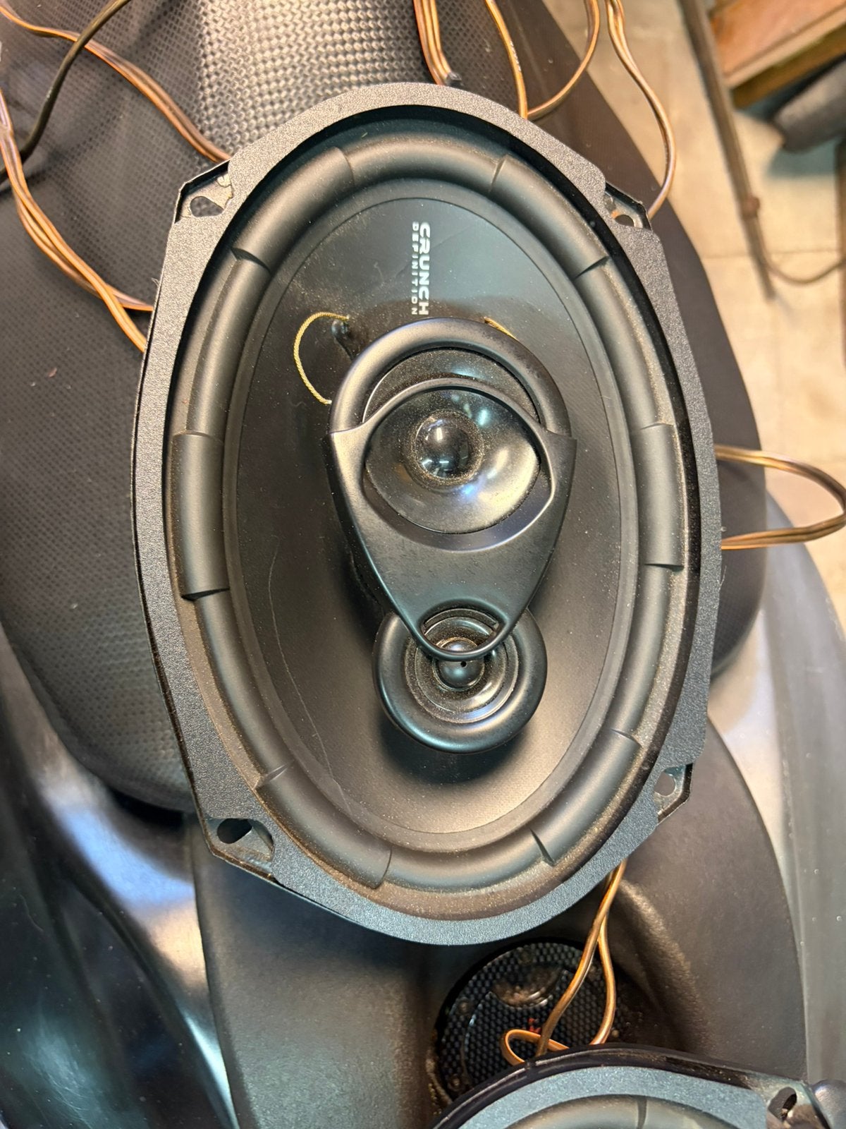 Crunch DSX693 speakers en GTI4100 versterker, Auto diversen, Autoradio's, Ophalen, Gebruikt