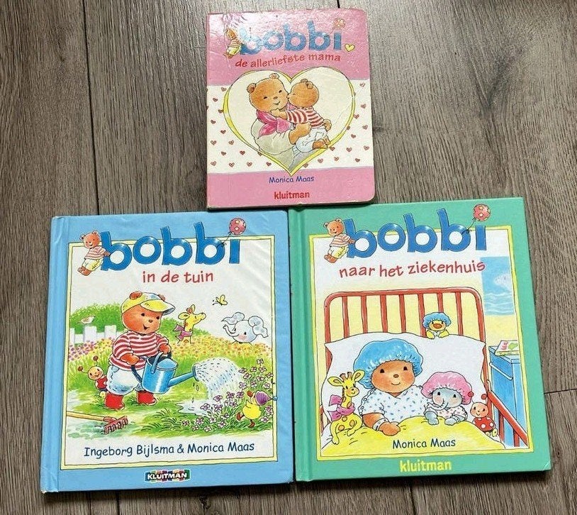 Bobbi boekjes - 3 stuks: In de tuin, Naar ziekenhuis, Mama, Ophalen of Verzenden, Gelezen, Monica Maas, 1 tot 2 jaar