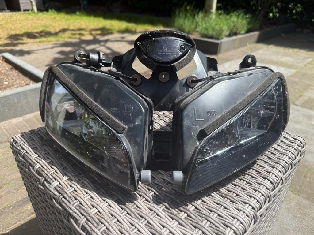 Originele koplamp Honda CBR 600RR 2005 pc37, led ombouw, Motoren, Onderdelen | Honda, Ophalen of Verzenden, Gebruikt