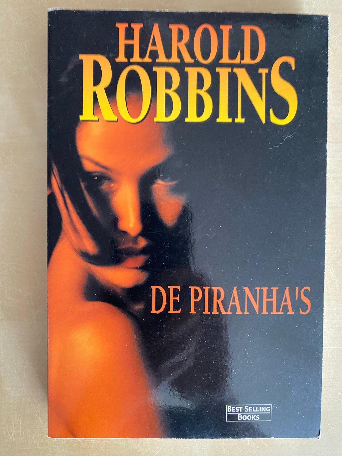 De Piranha's - Harold Robbins (Best Selling Books), Ophalen of Verzenden, Gelezen, Nederland