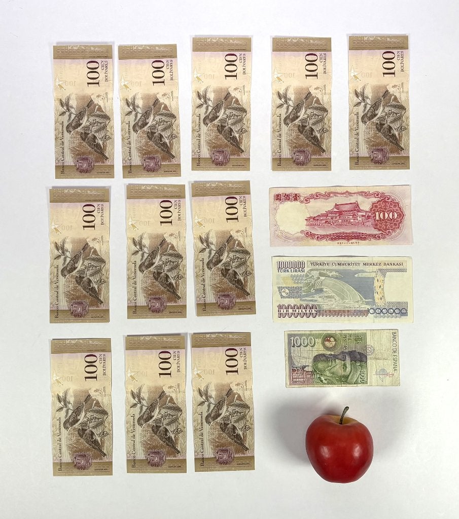 1149. Buitenlandse bankbiljetten, 1987–2015, Verzamelen, Ophalen