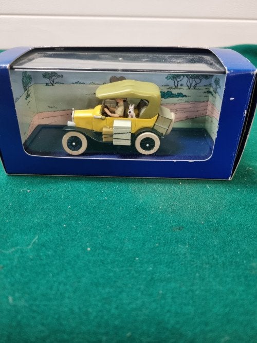 Kuifje in de auto tintin’s car, Verzamelen, Ophalen of Verzenden, 'T Olde Gre-j, Info@toldegrej.nl, Endepoelstraat 20f Didam