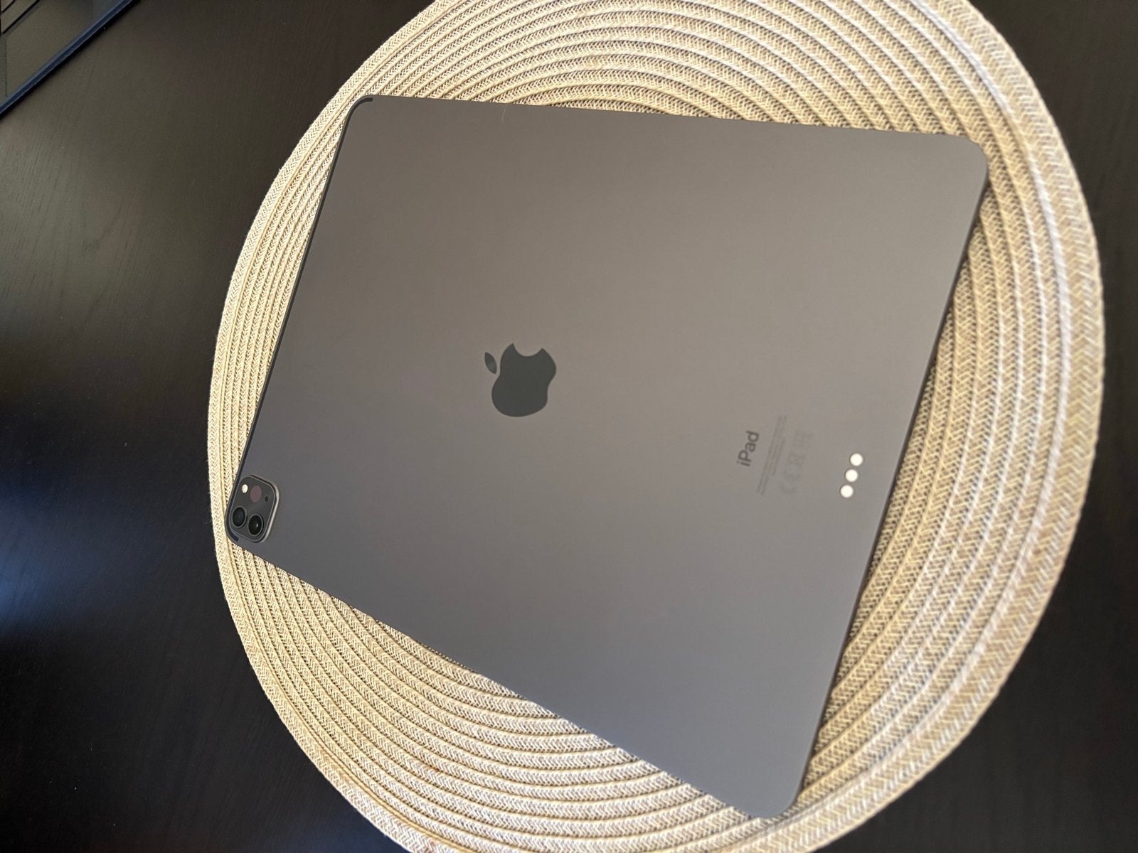 iPad Pro 12.9 (4e gen) 128GB + Apple Magic Keyboard, Computers en Software, Ophalen, 13 inch of meer, Zo goed als nieuw, Apple iPad Pro