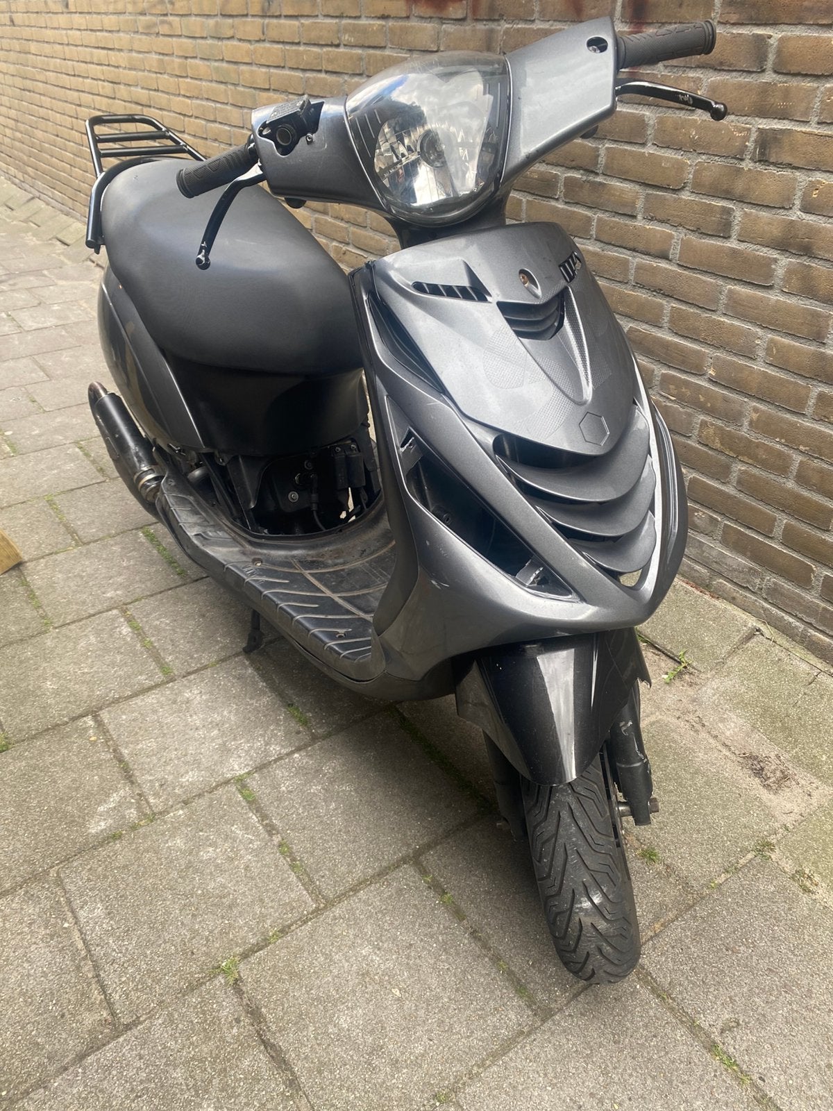 Piaggio Zip 70cc 2 takt Brom, Fietsen en Brommers, Scooters | Piaggio, Ophalen, Tweetakt, Maximaal 45 km/u, Zo goed als nieuw