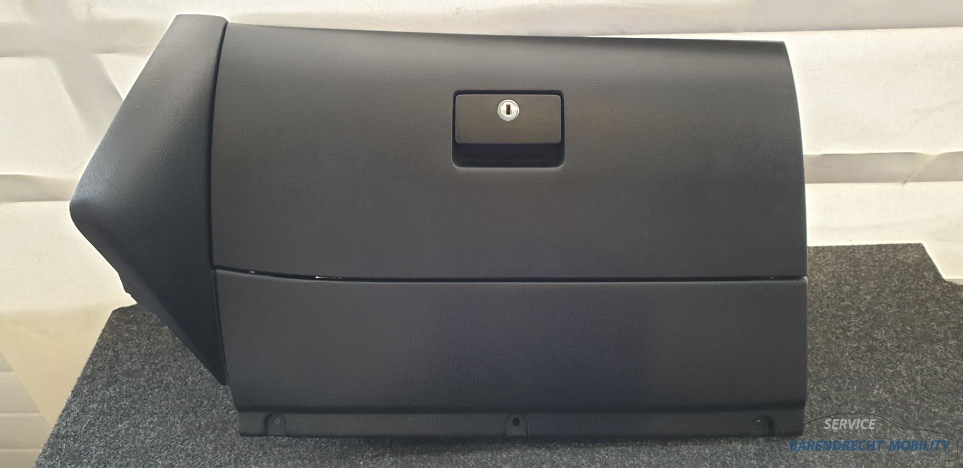 Dashboardkastje Golf IV Volkswagen VW 1J1857101A origineel g, Gebruikt, Volkswagen, Volkswagen AG, Berliner Ring 2
38440  Wolfsburg, DE