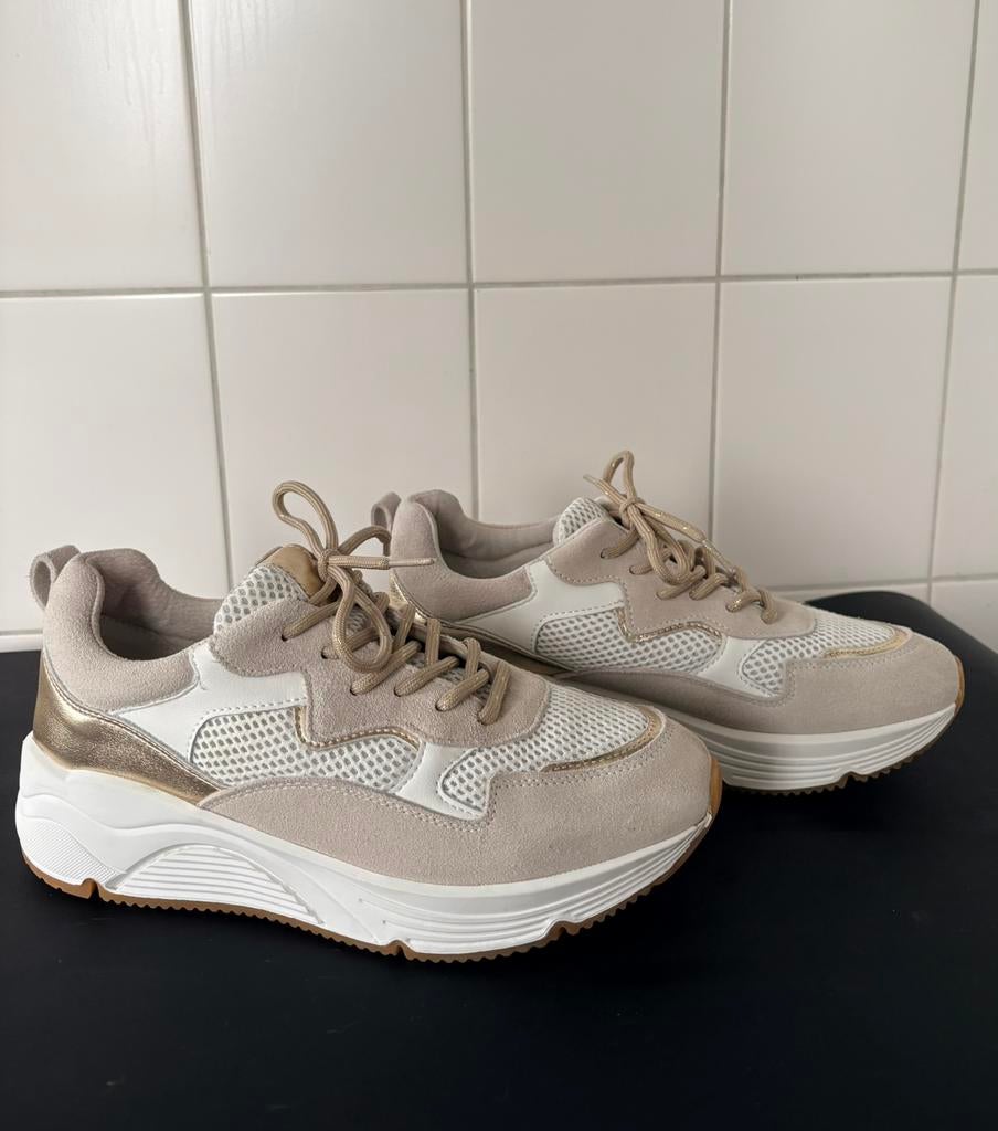 Leren sneakers mt 39 ZGN Hush Puppies, Kleding | Dames, Schoenen, Ophalen of Verzenden, Zo goed als nieuw, Zwart, Sneakers of Gympen