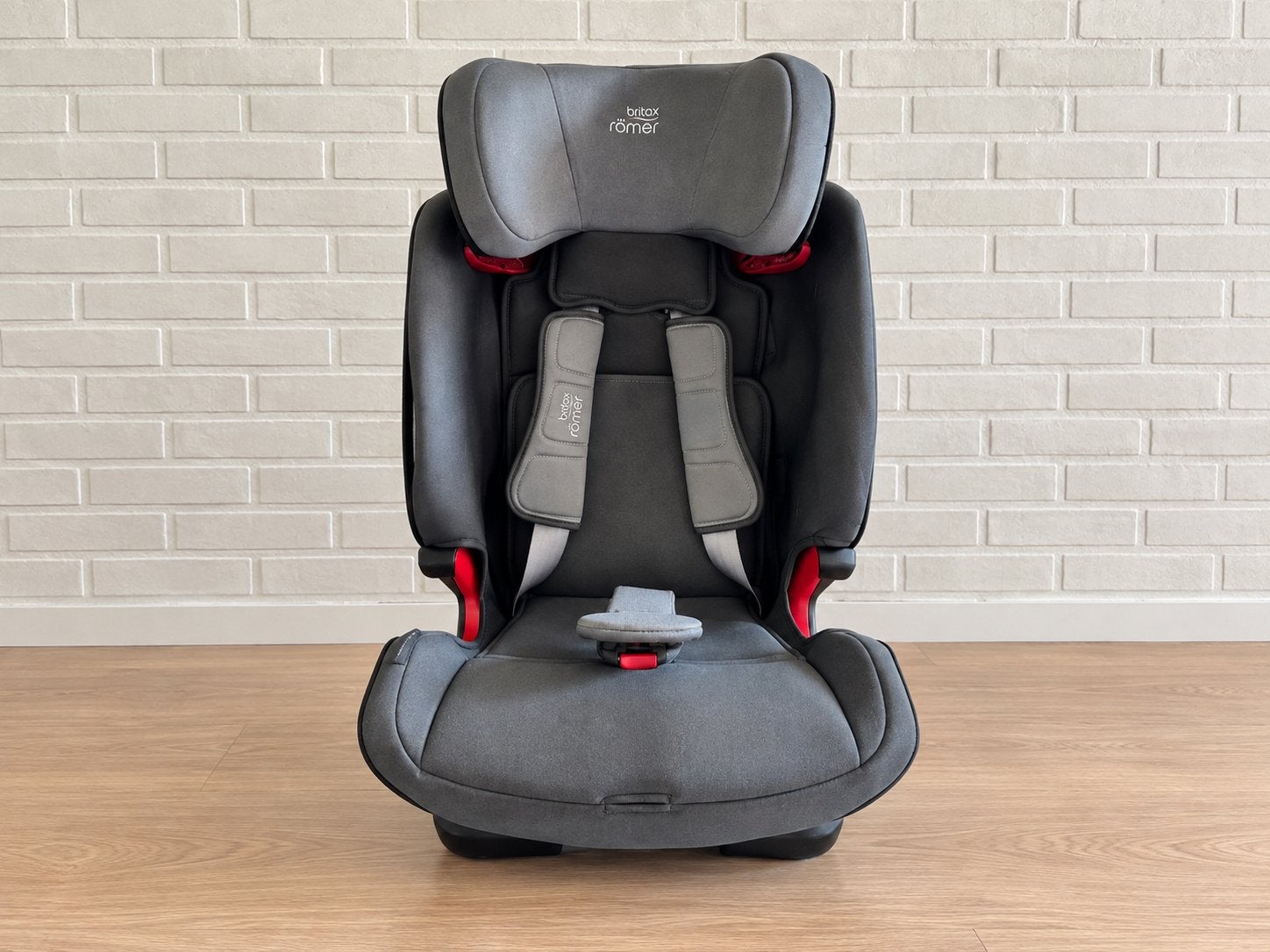 Britax Römer Advansafix IV R ISOFIX 9-36 kg Storm Grey, Ophalen, Romer, Verstelbare rugleuning, Gebruikt