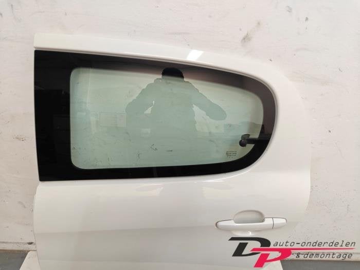 Portier 4Deurs links-achter van een Peugeot 108 (KWD), Gebruikt, -, Deur, -