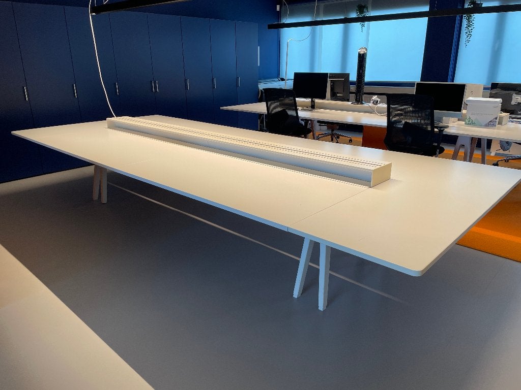 Vitra Joyn 1 vergadertafel/bench 4-6 werkplekken wit 2 st, Ophalen, Overige typen, 180 cm, Overige merken