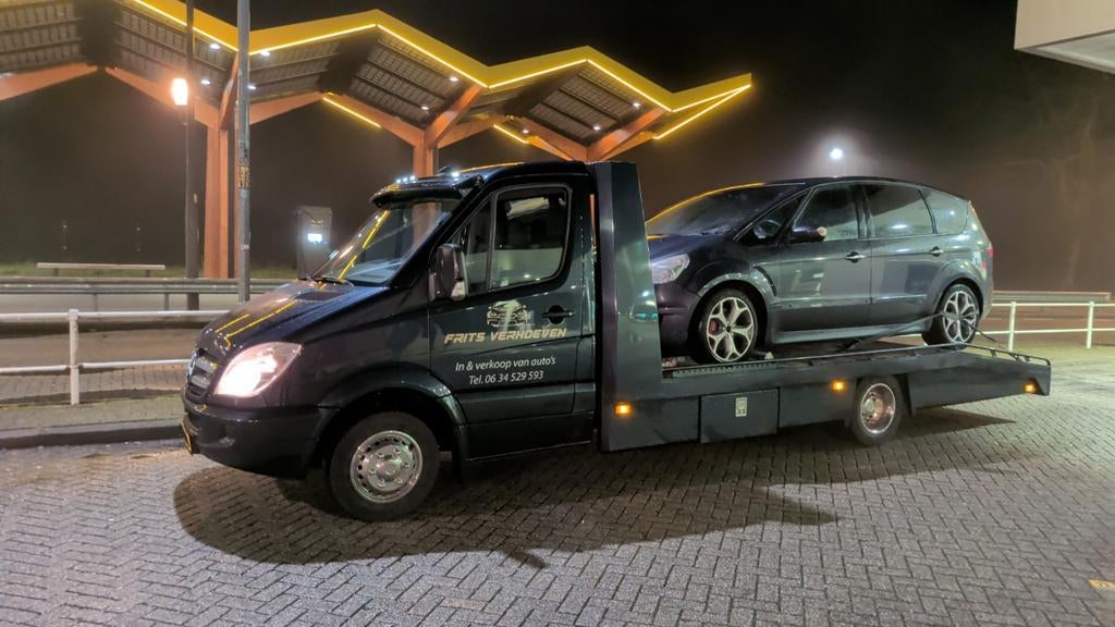 Transport sleepdienst  door heel Europa onze locatie Limburg, Koeriersdiensten