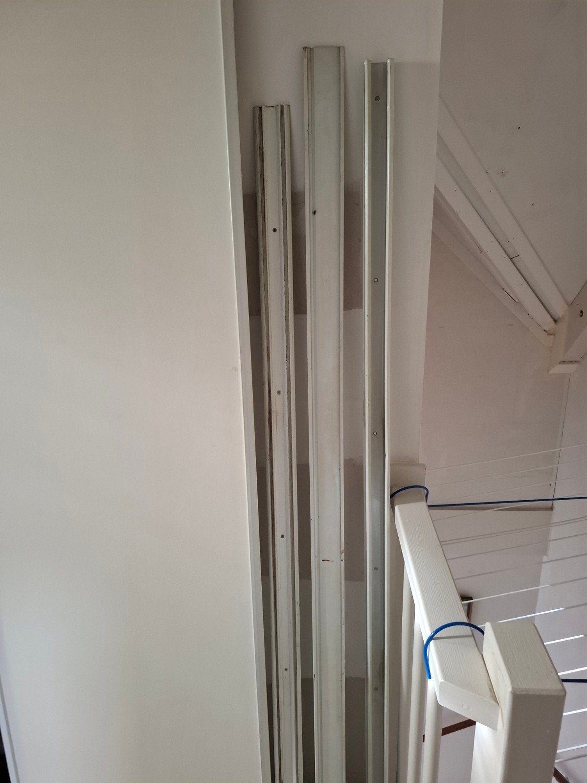 Roldeuren voor kledingkast 220x65cm met spiegel, gratis, Ophalen