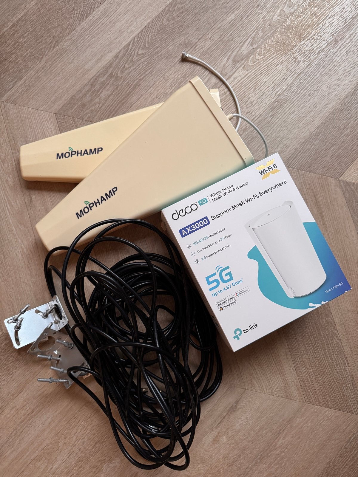 Deco X50-5G MiFi(sim)/WiFi 6 router met externe antennes, Computers en Software, Ophalen of Verzenden, Zo goed als nieuw, Router met modem