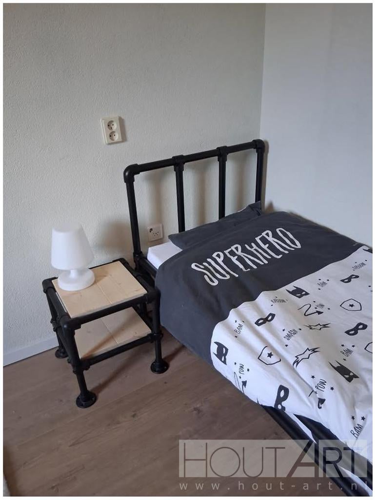 Bed frame zwarte steigerbuis!, 90 cm, Eenpersoons, Zwart, Info@hout-art.nl