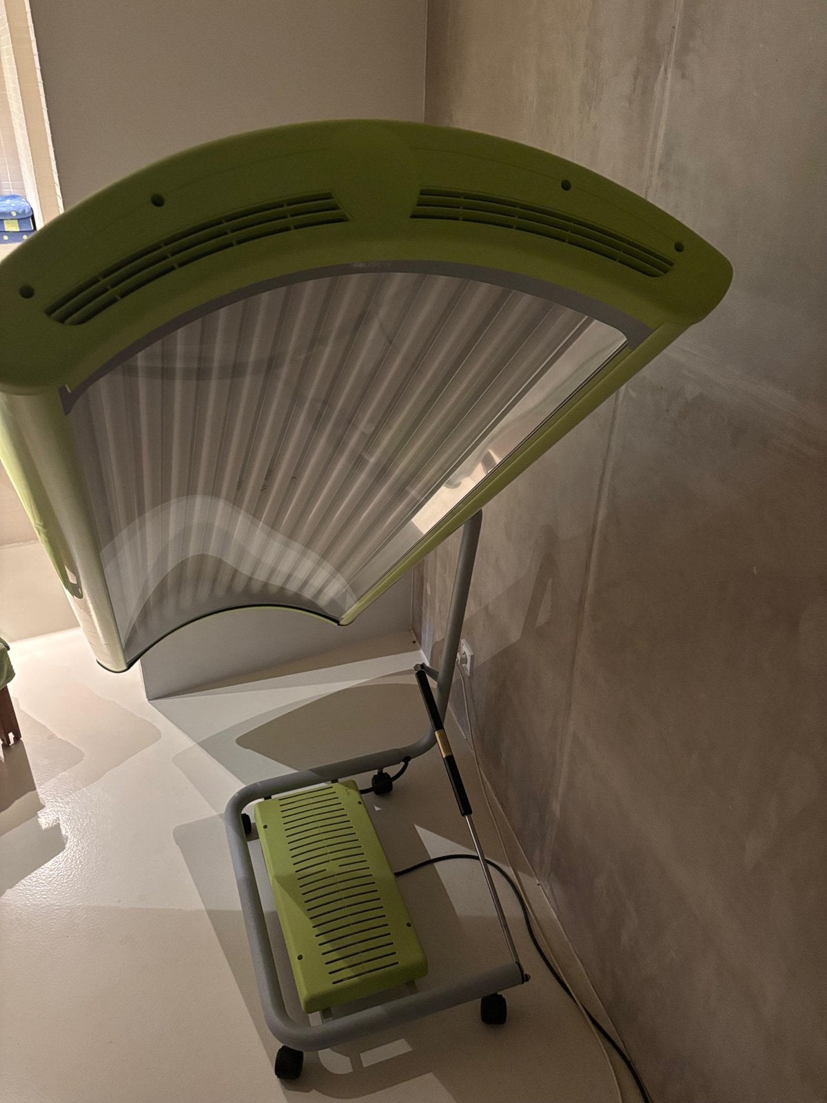 Hapro Onyx 10/1 C zonnebank, Ophalen, Gebruikt, Zonnebank enkelzijdig, Minder dan 10 lampen