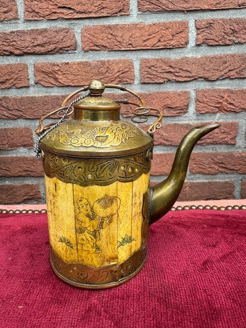 fraaie Chinese oude theepot, koper en been, Antiek en Kunst, Curiosa en Brocante, Ophalen of Verzenden