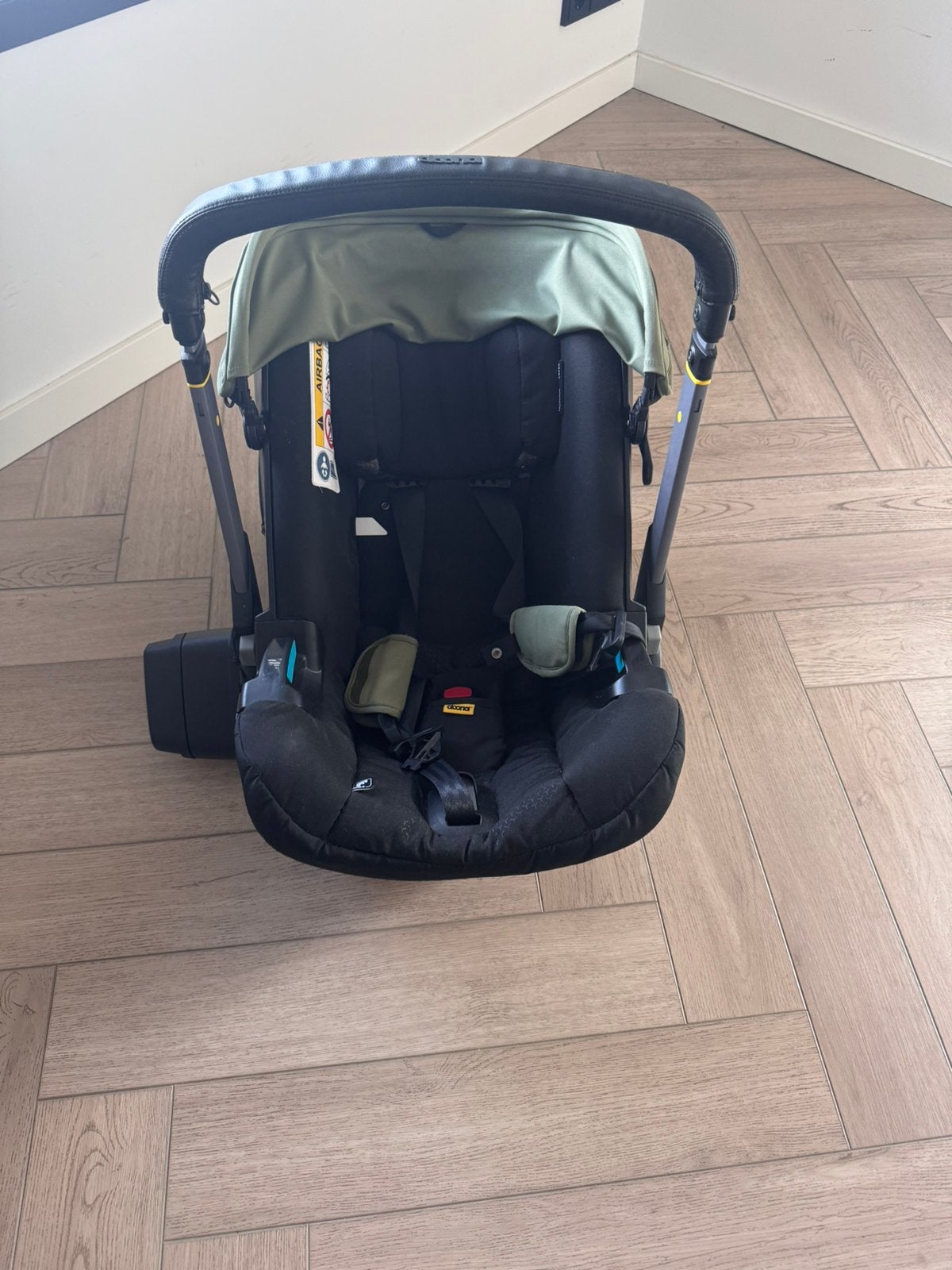 Doona i maxicosi/kinderwagen groen, Kinderen en Baby's, Kinderwagens en Combinaties, Ophalen, Zo goed als nieuw, Overige merken