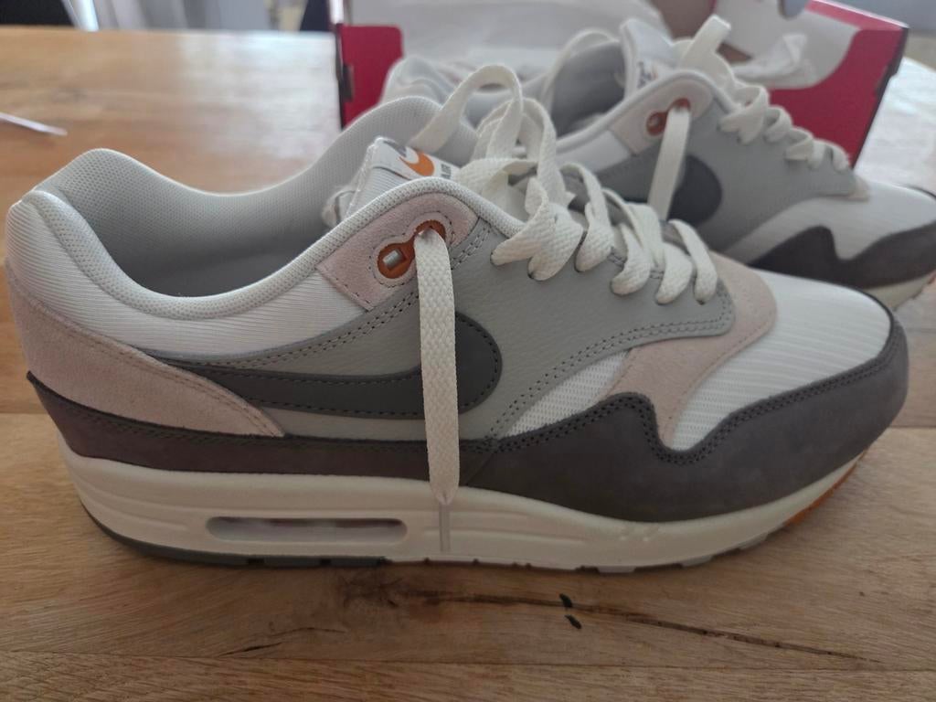 Nike air max 1 light Iron oren maat 45.5, Nike air max, Overige kleuren, Ophalen of Verzenden, Sneakers of Gympen