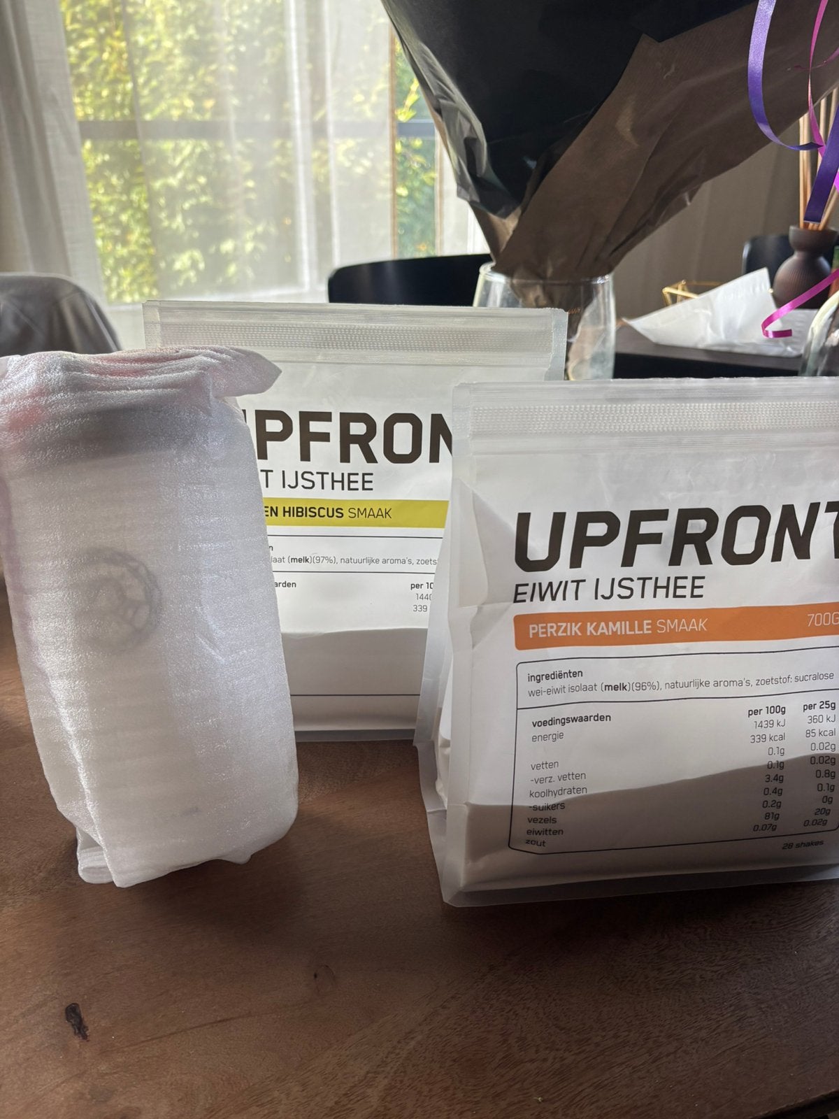 Upfront eiwit ijsthee perzik & citroen met shakebeker, Ophalen of Verzenden, Zo goed als nieuw, Poeder of Drank
