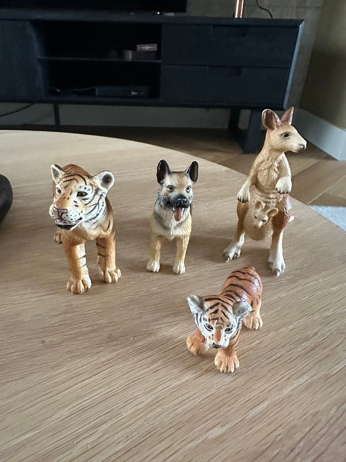 Schleich Dieren: Tijgers, Kangoeroe & Herdershond, Ophalen of Verzenden, Zo goed als nieuw