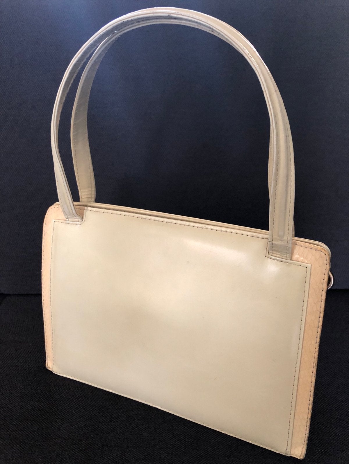 Vintage klassieke beugeltas/kniptas crème, jaren 50, Ophalen of Verzenden, Gebruikt, Beige, Handtas