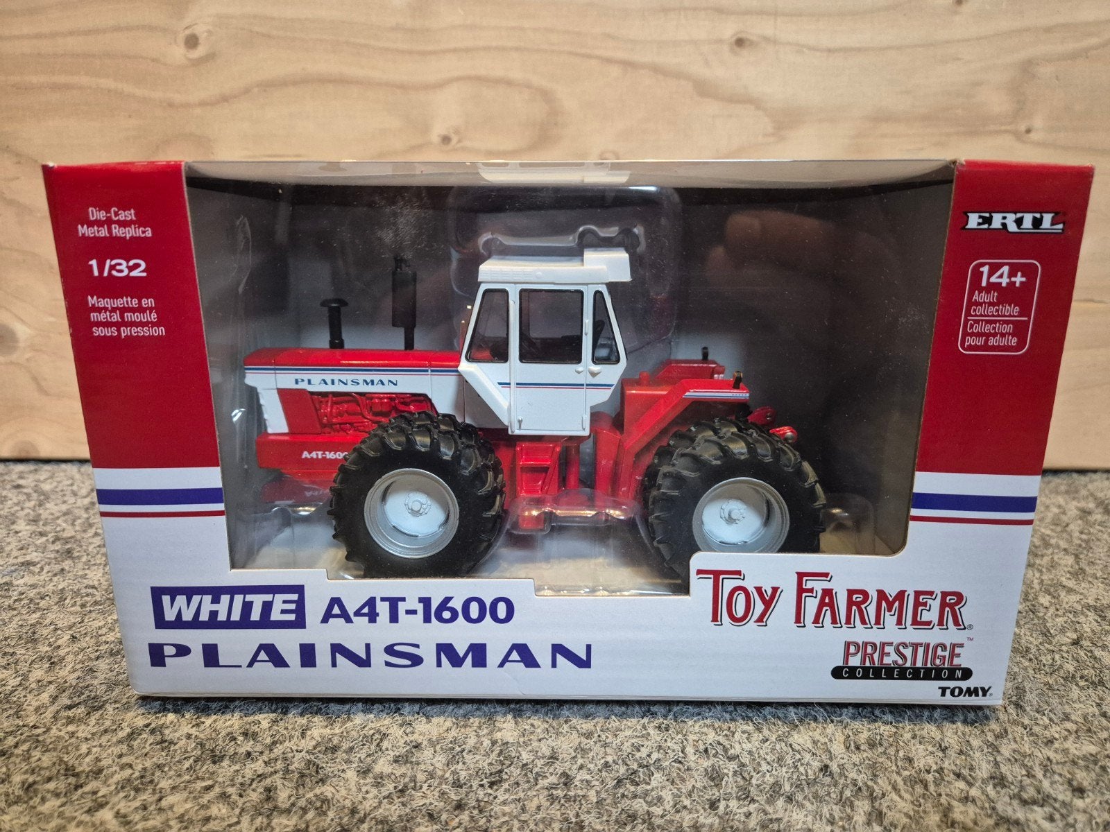 Ertl White A4T-1600 Plainsman, Hobby en Vrije tijd, Modelauto's | 1:32, Ophalen of Verzenden, Nieuw, Tractor of Landbouw, ERTL