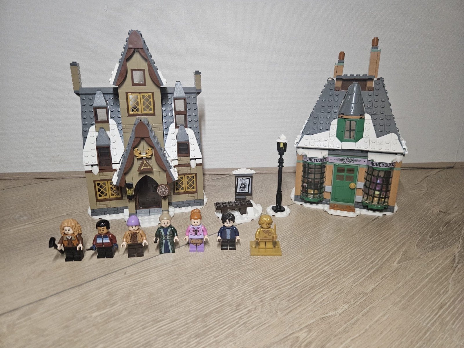 LEGO Harry Potter Zweinsveld Dorpsbezoek (76388) compleet, Ophalen, Gebruikt