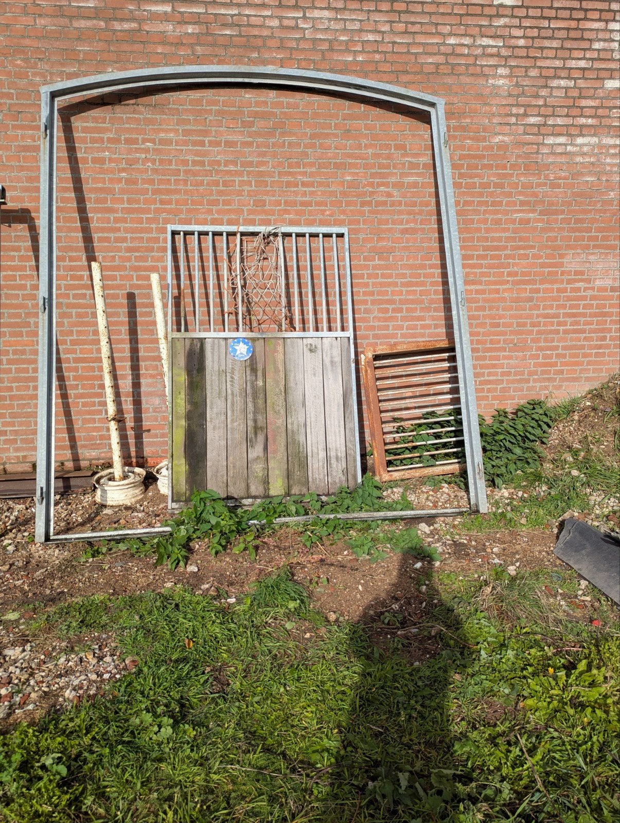 Staldeur met twee houten deuren
