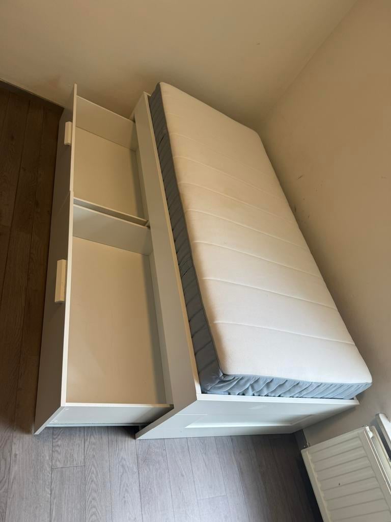 Wit ikea bed te koop, Ophalen of Verzenden