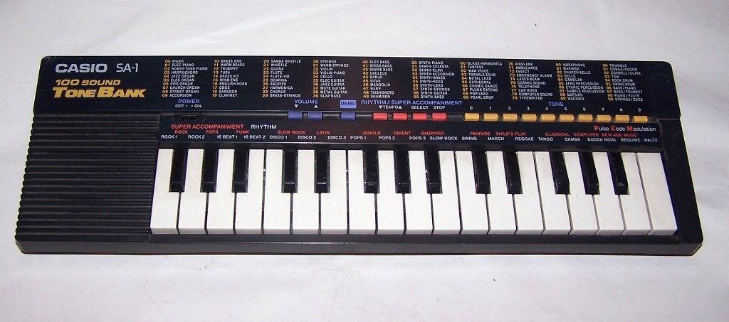 Casio SA-1 Tone Bank Keyboard - Compact en Functioneel, Izgs, Muziek en Instrumenten, Ophalen of Verzenden, Zo goed als nieuw