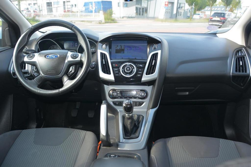 Ford Focus 1.0 EcoBoost Titanium CLIMA|Cruise|NAV|Camera|NAP, Auto's, Euro 5, Gebruikt, 635 kg, Wit